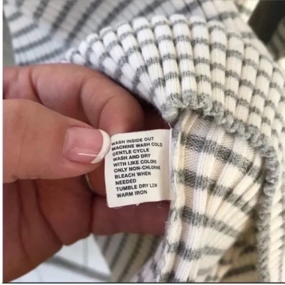 GAP Long Sleeve Stripe Top - Picture 4 of 5